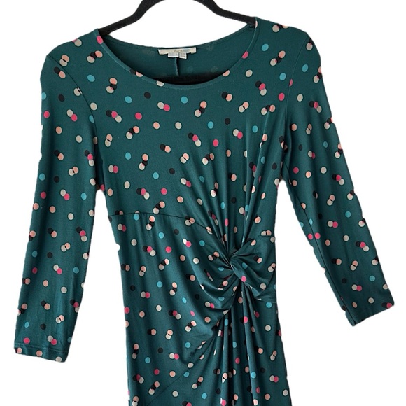 BODEN | NWOT ROSALIE TWIST FRONT JERSEY DRESS POLKA DOT DARK GREEN | 2 PETITE - Picture 2 of 10